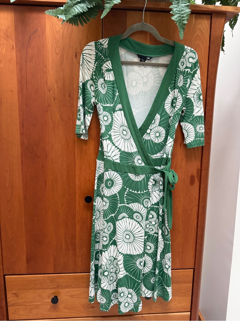 H&M Green and White Floral Wrap Dress